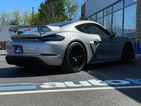 Used 2021 Porsche 718 Cayman GT4 RWD image 48