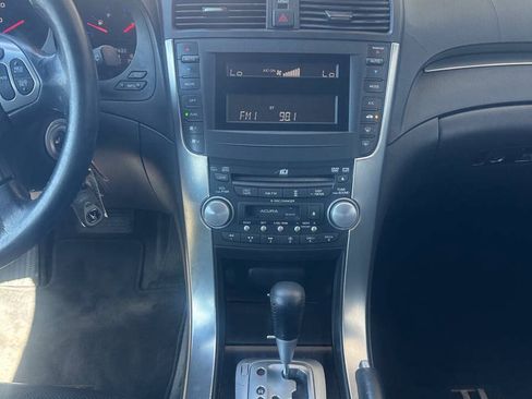 Used 2005 Acura TL FWD image 9