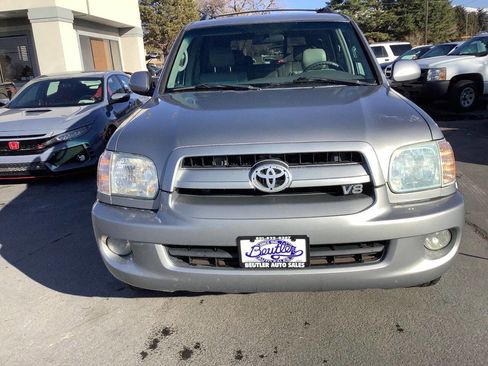Used 2007 Toyota Sequoia SR5 image 5