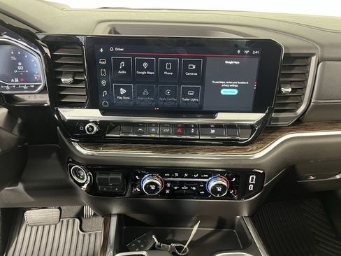 Used 2025 GMC Sierra 1500 Elevation image 25