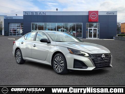 New 2026 Nissan Altima 2.5 SV AWD/4WD image 1