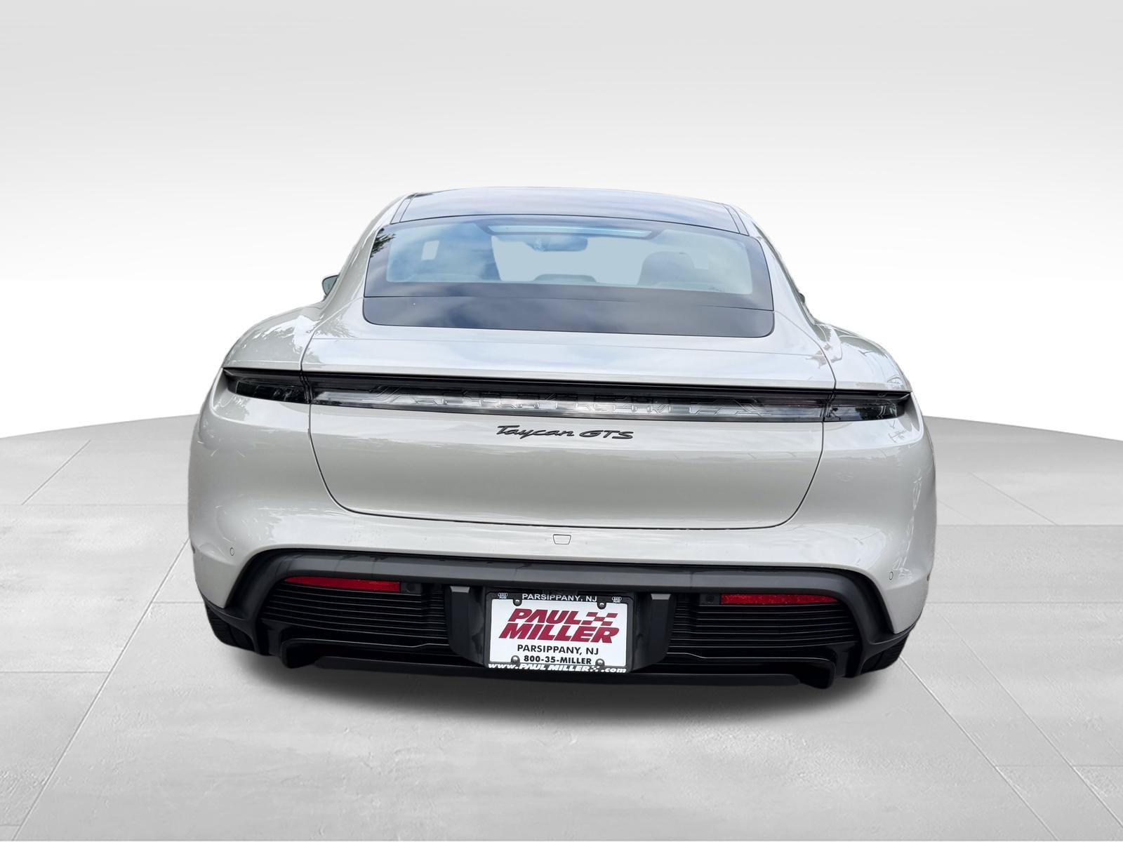 Used 2022 Porsche Taycan GTS AWD/4WD image 7