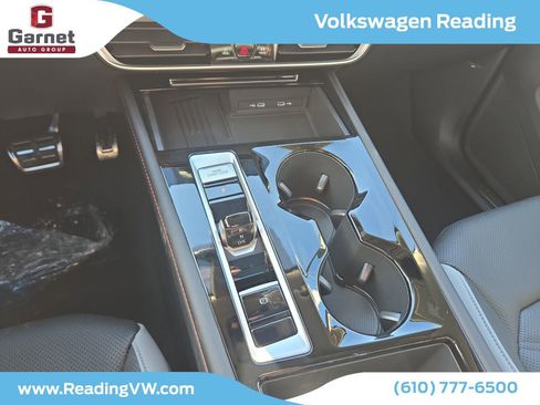 New 2026 Volkswagen Atlas Peak Edition image 18