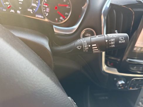 Used 2023 Chevrolet Traverse High Country w/ LPO, Floor Liner Package image 20