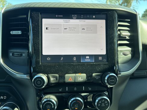 New 2026 RAM 1500 4x4 Crew Cab image 49