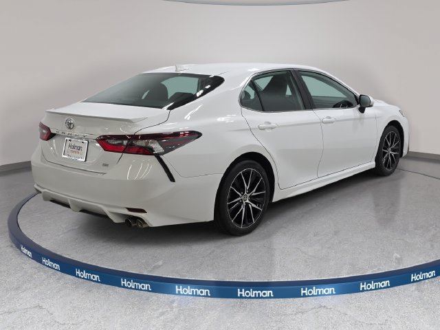 Certified 2024 Toyota Camry SE FWD image 5