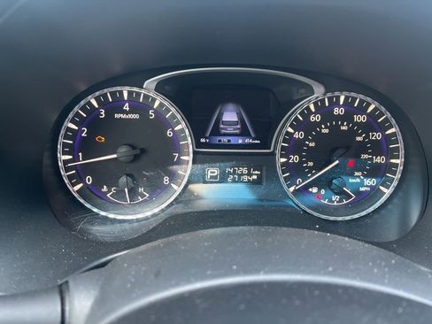 Used 2015 INFINITI QX60 AWD w/ Deluxe Touring Package image 7