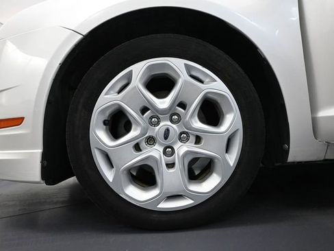 Used 2010 Ford Fusion SE image 15