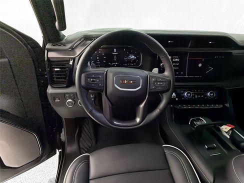 Used 2026 GMC Sierra 1500 AT4X w/ AT4X AEV Edition AWD/4WD image 18