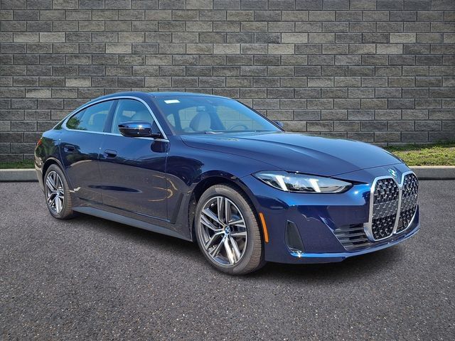 New 2026 BMW 430i xDrive w/ Premium Package AWD/4WD image 1