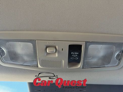 Used 2017 Mitsubishi Outlander GT AWD/4WD image 25