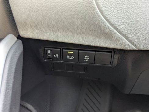 New 2026 Toyota Corolla Cross L image 22