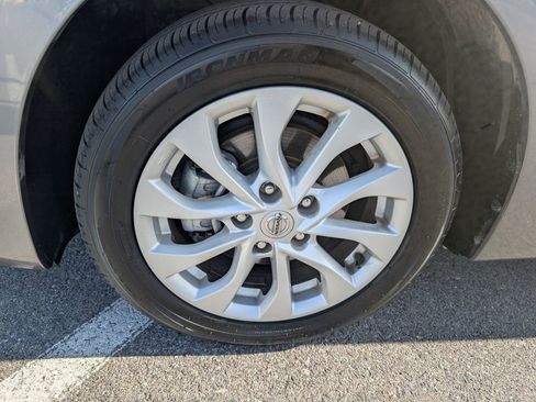 Used 2019 Nissan Sentra SV image 23