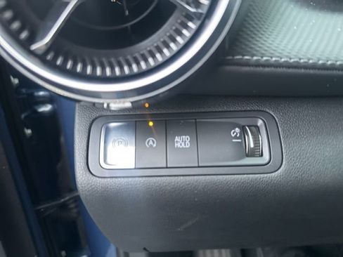 Used 2026 Chevrolet Equinox LT image 16