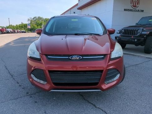 Used 2015 Ford Escape SE FWD image 4