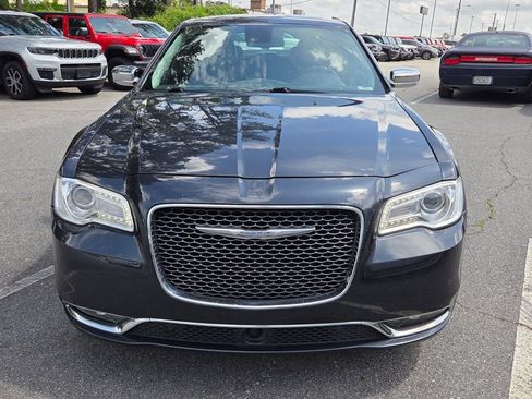 Used 2017 Chrysler 300 C w/ Safetytec Plus Group RWD image 2