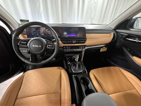 New 2026 Kia Seltos EX image 12