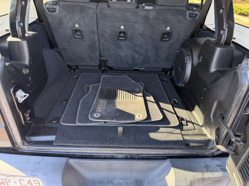 Used 2021 Jeep Wrangler Unlimited Sport image 34