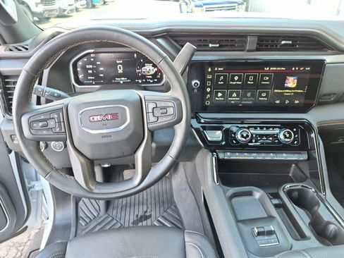 Used 2026 GMC Sierra 2500 AT4 w/ AT4 Premium Plus Package AWD/4WD image 14