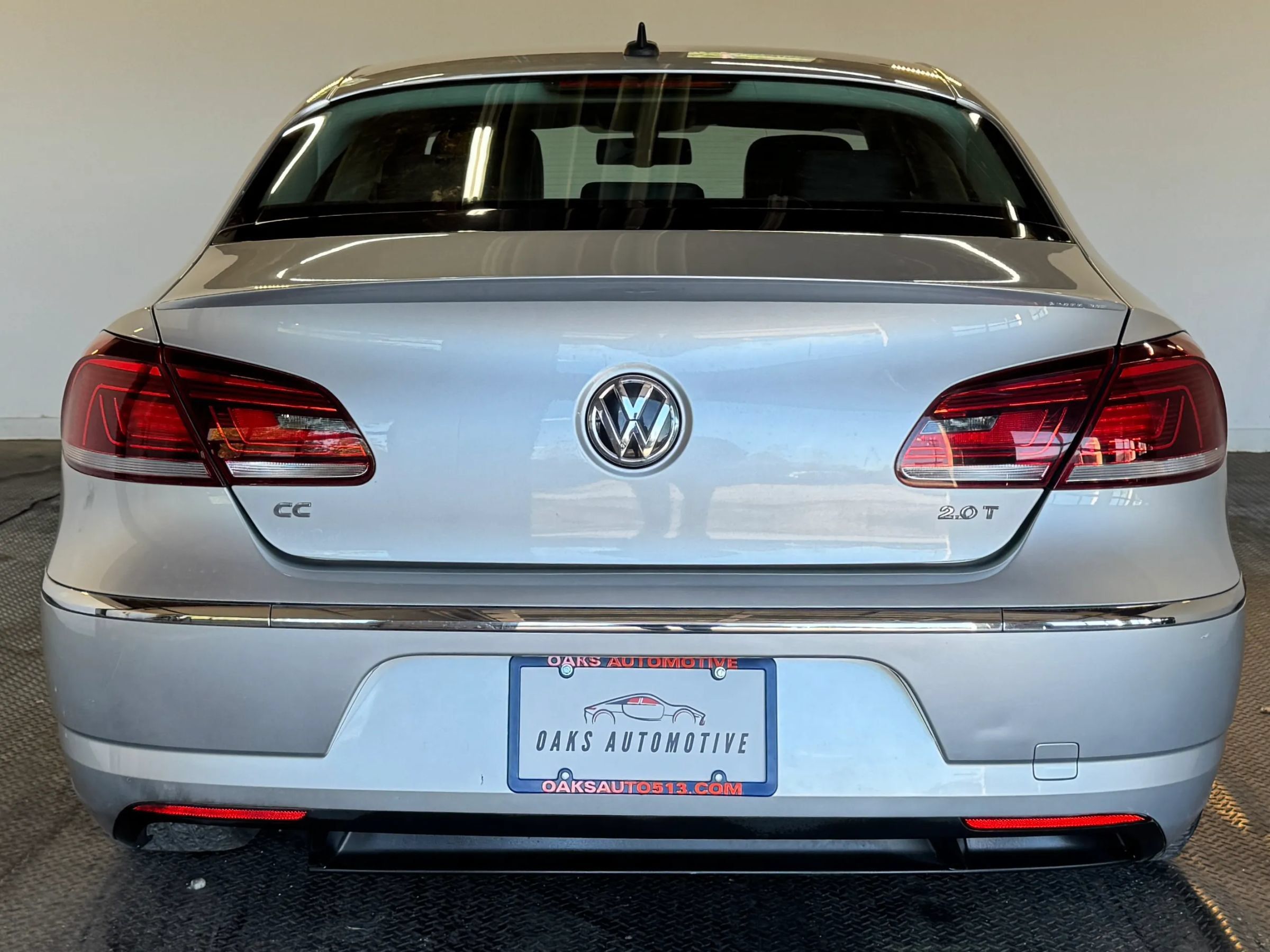 Used 2015 Volkswagen CC R-Line FWD image 5