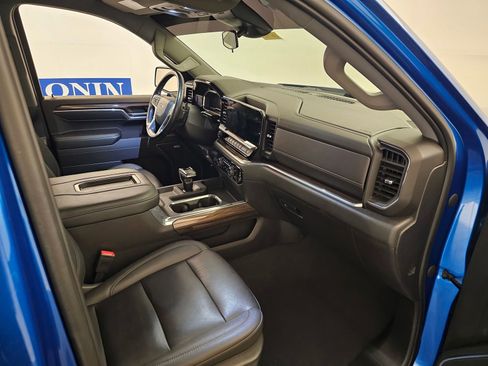 Used 2022 Chevrolet Silverado 1500 RST w/ RST All Star Premium Package AWD/4WD image 27