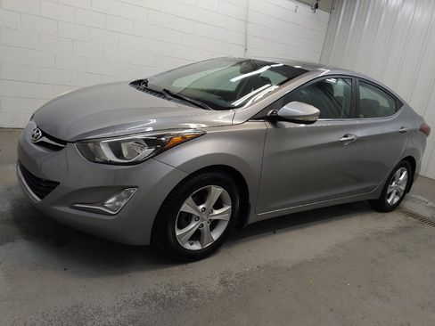 Used 2016 Hyundai Elantra Value Edition FWD image 2