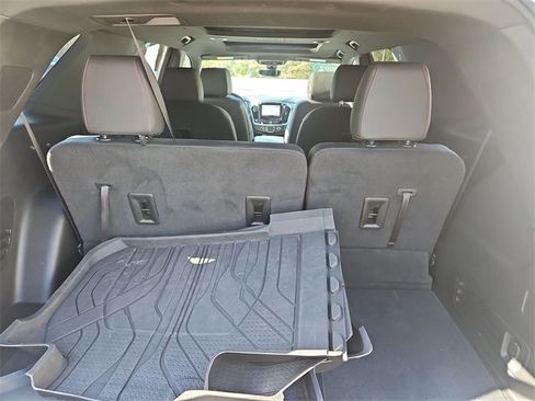 Certified 2023 Chevrolet Traverse RS image 27