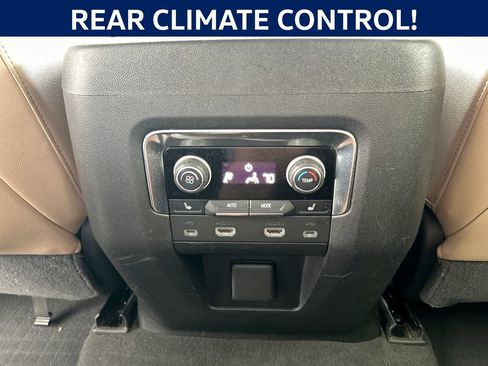 Used 2021 Chevrolet Suburban Premier RWD image 40