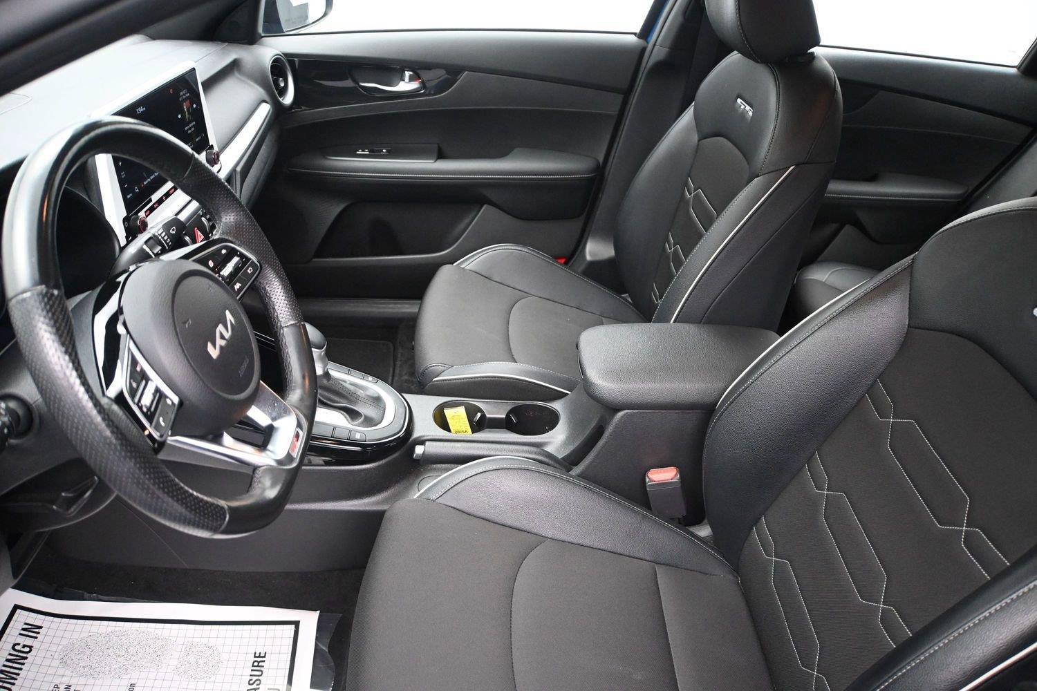 Used 2023 Kia Forte GT-Line FWD image 9