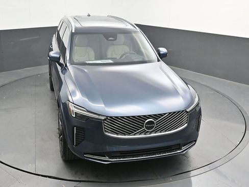 New 2026 Volvo XC90 B5 Ultra image 31