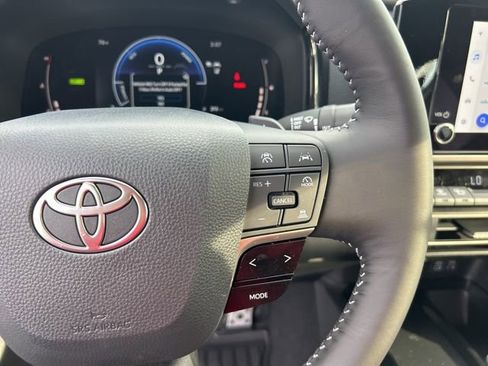New 2026 Toyota Camry SE w/ Convenience Package FWD image 20