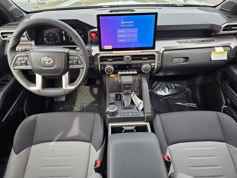New 2026 Toyota Tacoma TRD Off-Road AWD/4WD image 17