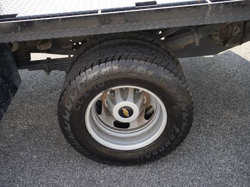 Used 2023 Chevrolet Silverado 3500 W/T w/ WT Convenience Package AWD/4WD image 37
