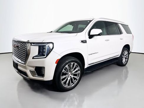 Used 2023 GMC Yukon Denali AWD/4WD image 5