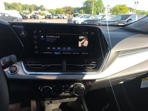 New 2026 Chevrolet Trax LT FWD image 16