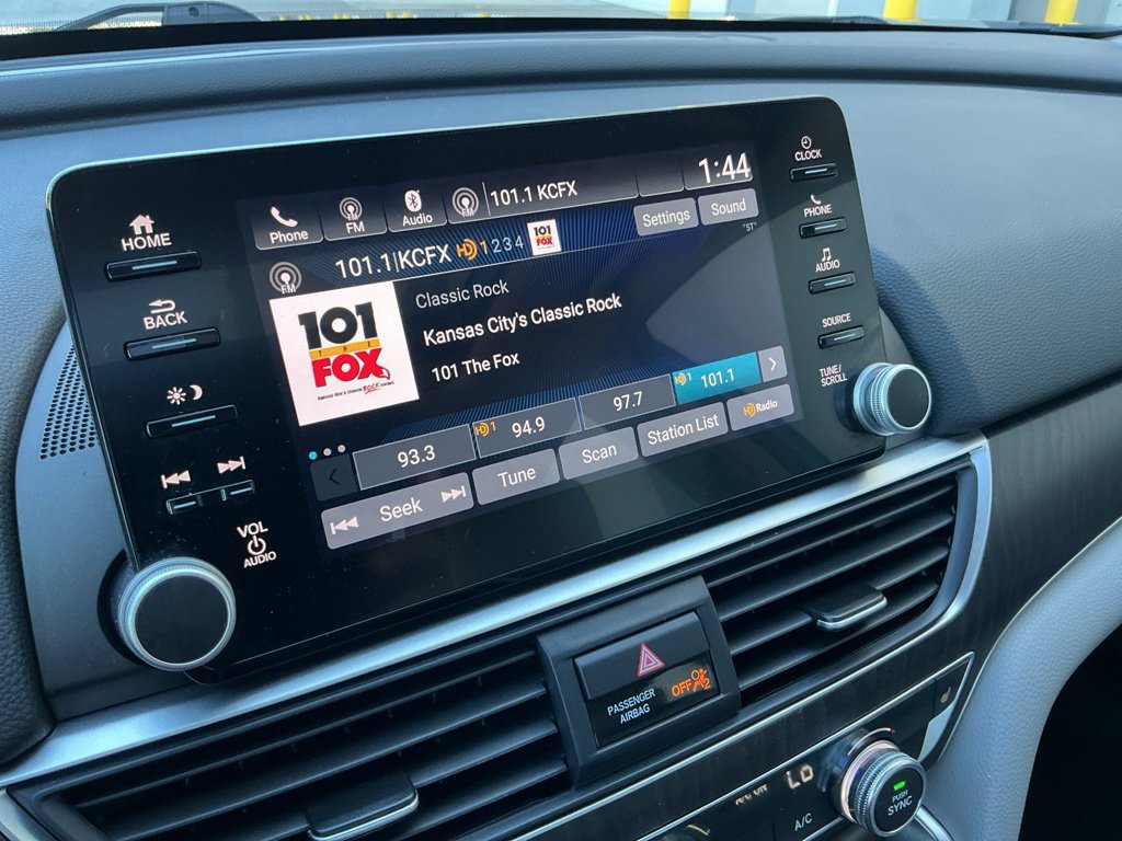 Used 2020 Honda Accord EX image 24