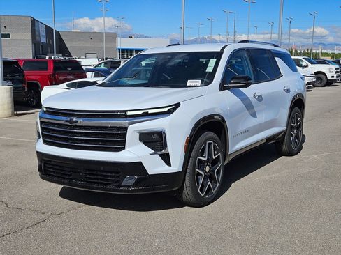 New 2026 Chevrolet Traverse High Country AWD/4WD image 9