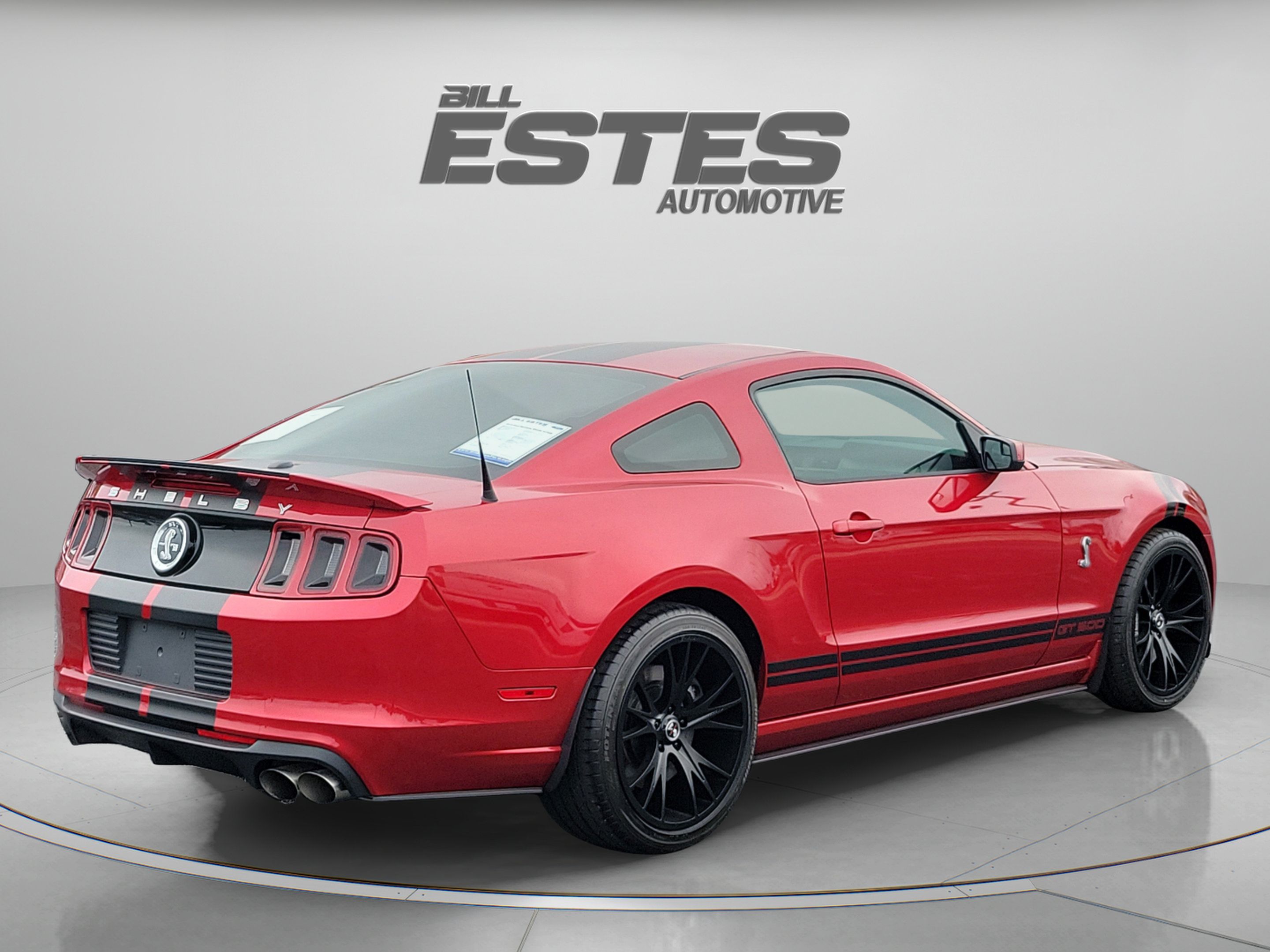 Used 2013 Ford Mustang Shelby GT500 RWD image 4