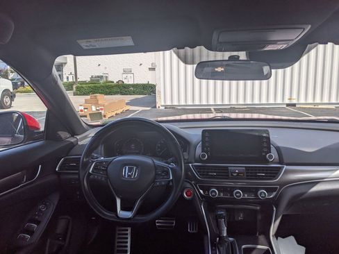 Used 2019 Honda Accord Sport image 19
