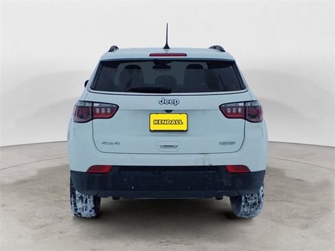 Used 2024 Jeep Compass Latitude w/ Sun and Sound Group image 4