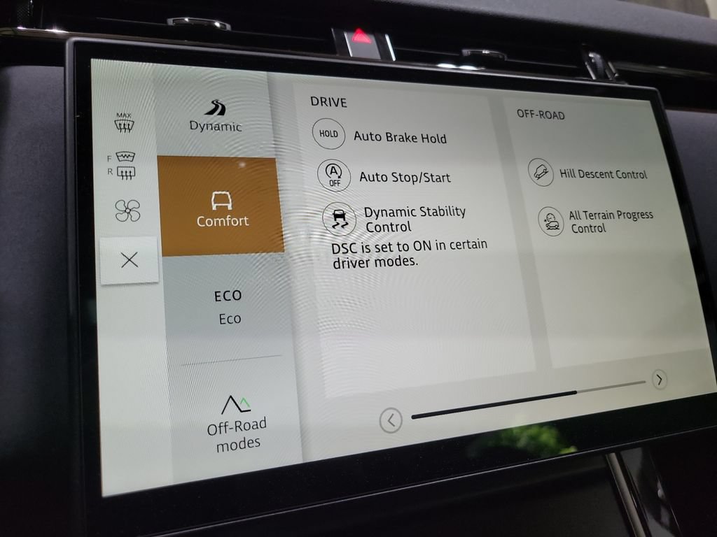 New 2026 Land Rover Range Rover Velar S AWD/4WD image 35