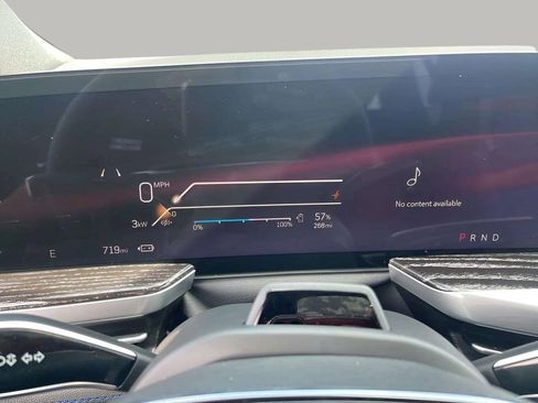 New 2025 Cadillac Escalade IQ Luxury 1 image 30