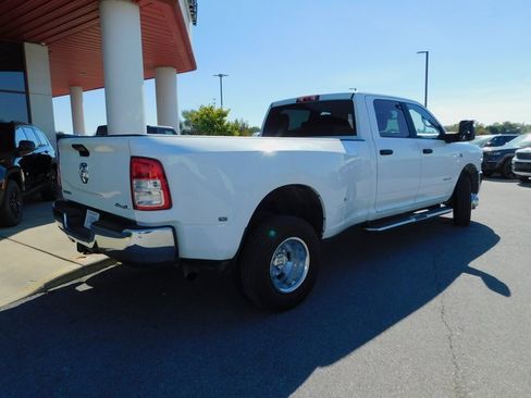 Used 2024 RAM 3500 Big Horn image 25