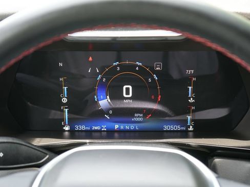 Used 2023 Chevrolet Colorado Z71 w/ Z71 Convenience Package 2 AWD/4WD image 18