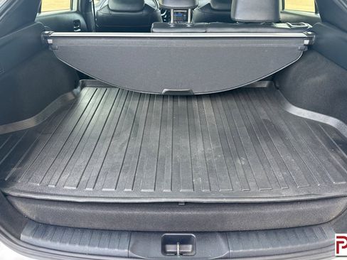 Used 2021 Toyota Prius Prime XLE FWD image 17