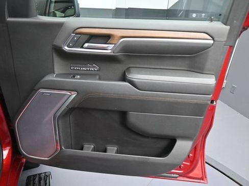 Used 2023 Chevrolet Silverado 1500 High Country w/ High Country Premium Package AWD/4WD image 21