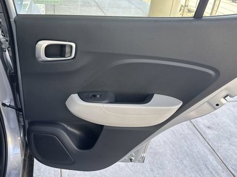 New 2026 Hyundai Venue SEL FWD image 18
