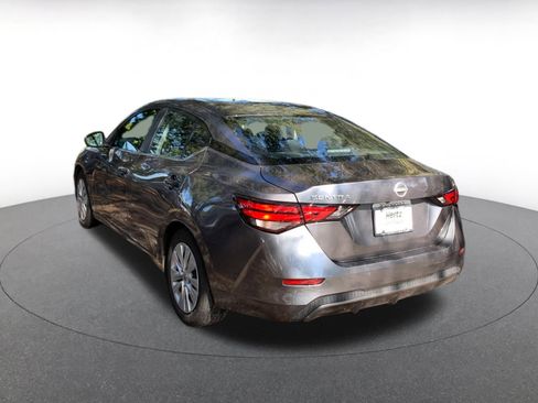 Used 2025 Nissan Sentra S image 5