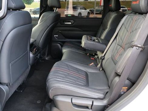 Certified 2025 Nissan Armada PRO-4X w/ Pro-4X Premium Package AWD/4WD image 14