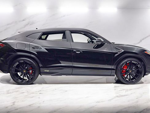 Used 2024 Lamborghini Urus S image 24